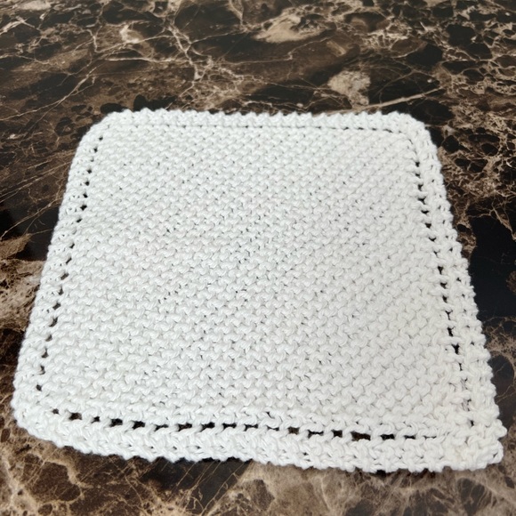 Handmade set of three dishcloths - Picture 7 of 7